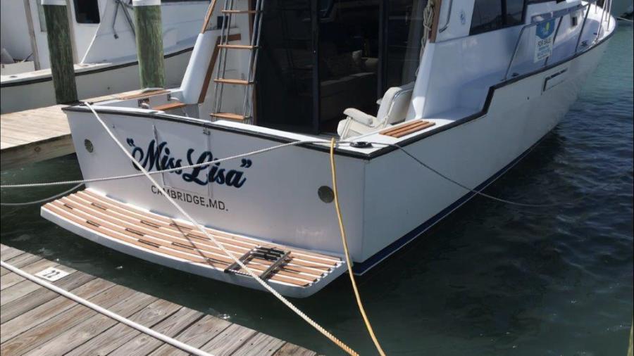 1983 Mainship 34 MK III