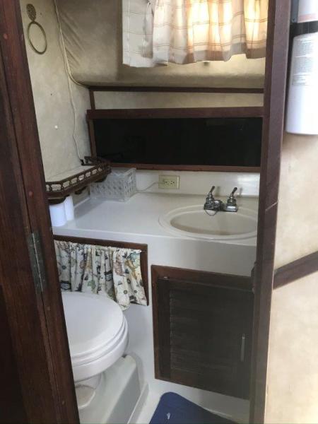 1983 Mainship 34 MK III