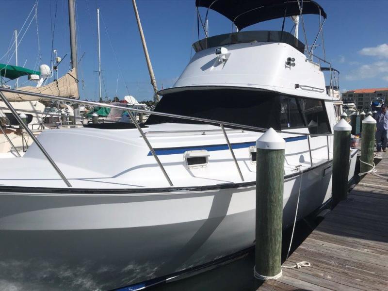 1983 Mainship 34 MK III