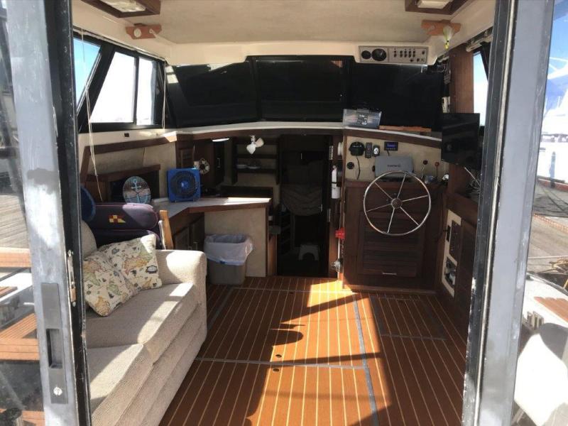1983 Mainship 34 MK III