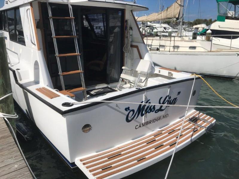 1983 Mainship 34 MK III