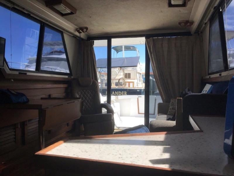 1983 Mainship 34 MK III