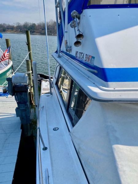 1978 Trojan F-36 Sportfisherman