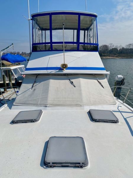 1978 Trojan F-36 Sportfisherman
