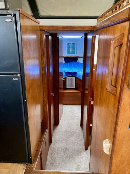 1978 Trojan F-36 Sportfisherman