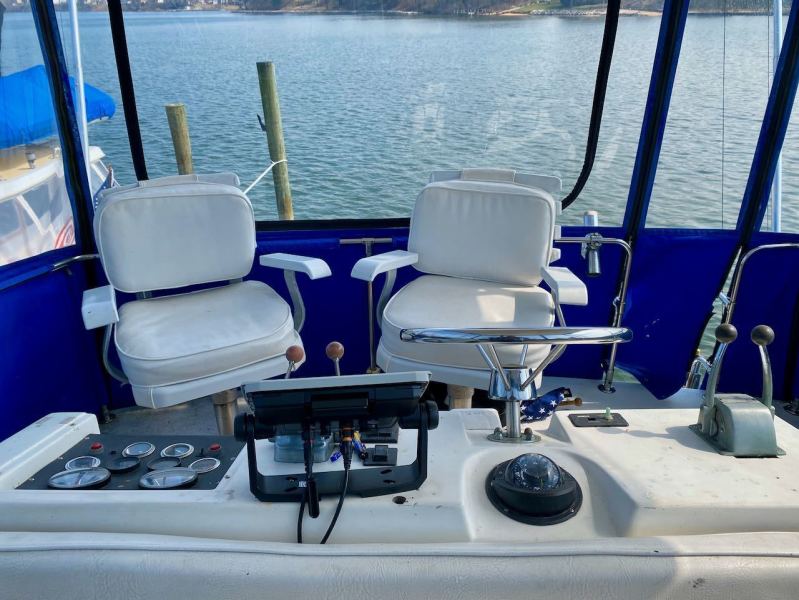1978 Trojan F-36 Sportfisherman