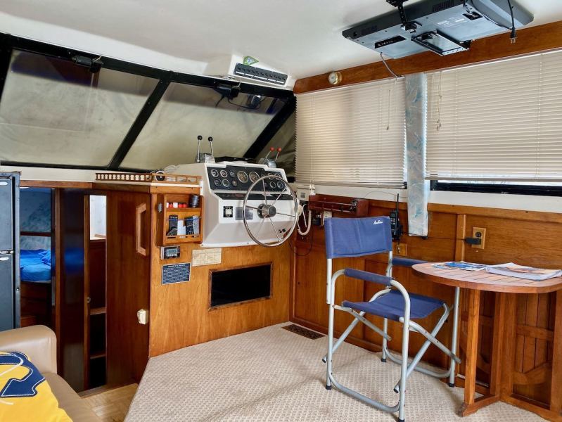 1978 Trojan F-36 Sportfisherman
