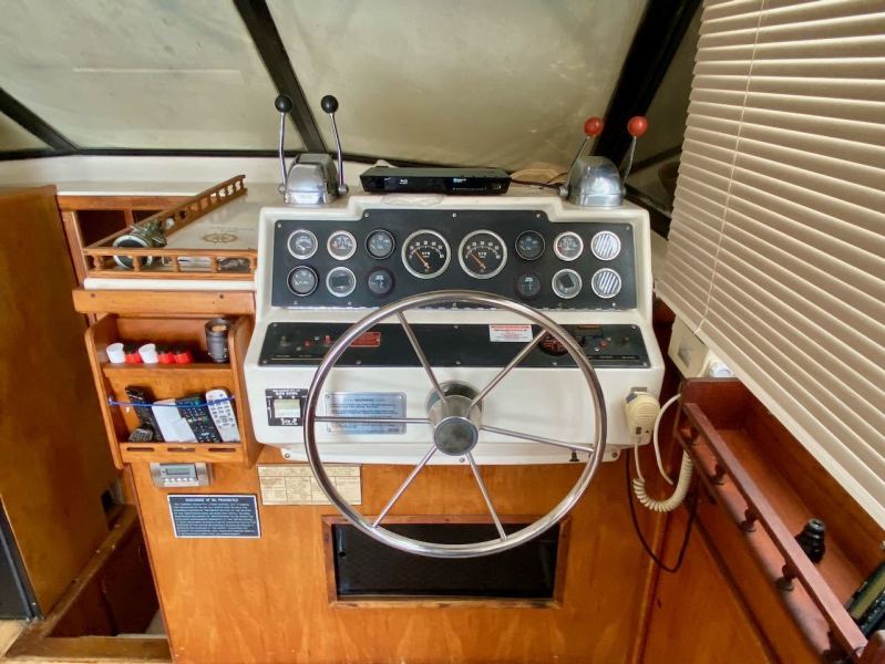 1978 Trojan F-36 Sportfisherman