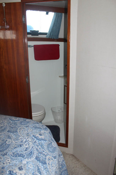 1992 Tollycraft Cockpit Motor Yacht