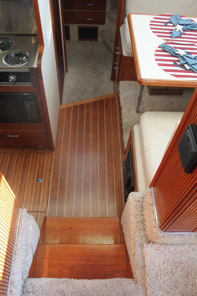 1992 Tollycraft Cockpit Motor Yacht