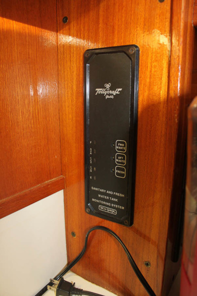 1992 Tollycraft Cockpit Motor Yacht