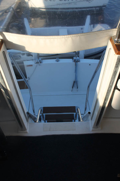 1992 Tollycraft Cockpit Motor Yacht