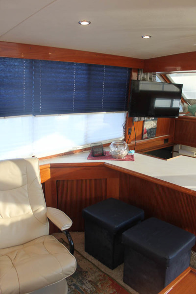 1992 Tollycraft Cockpit Motor Yacht