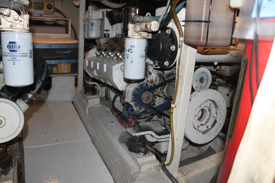 1992 Tollycraft Cockpit Motor Yacht