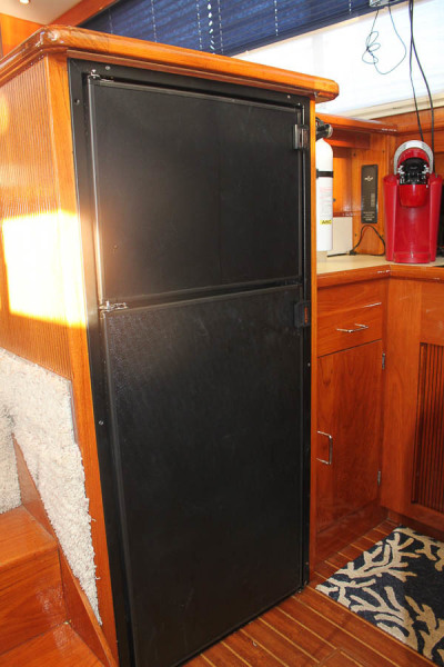 1992 Tollycraft Cockpit Motor Yacht