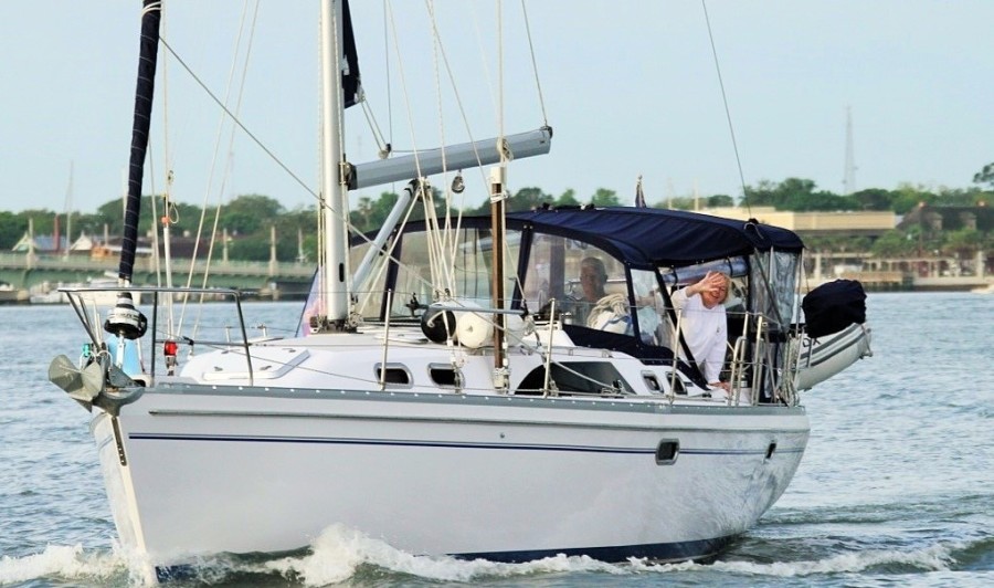 2013 Catalina 385