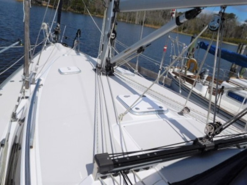 2013 Catalina 385