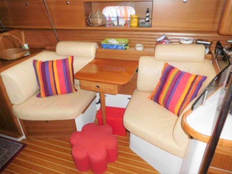 2013 Catalina 385