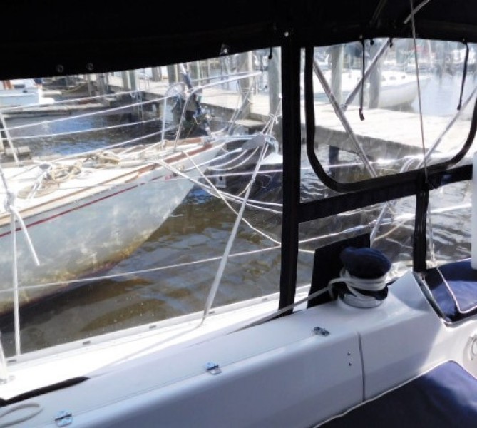 2013 Catalina 385