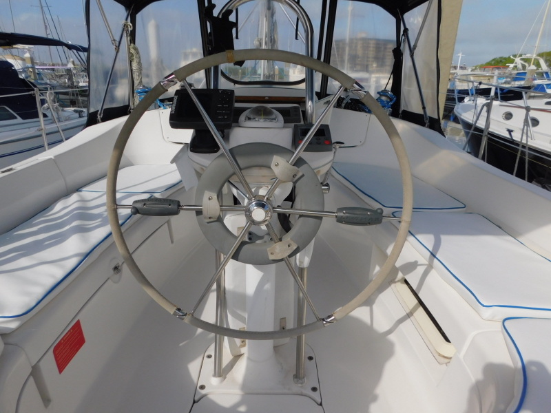 2002 Hunter 356