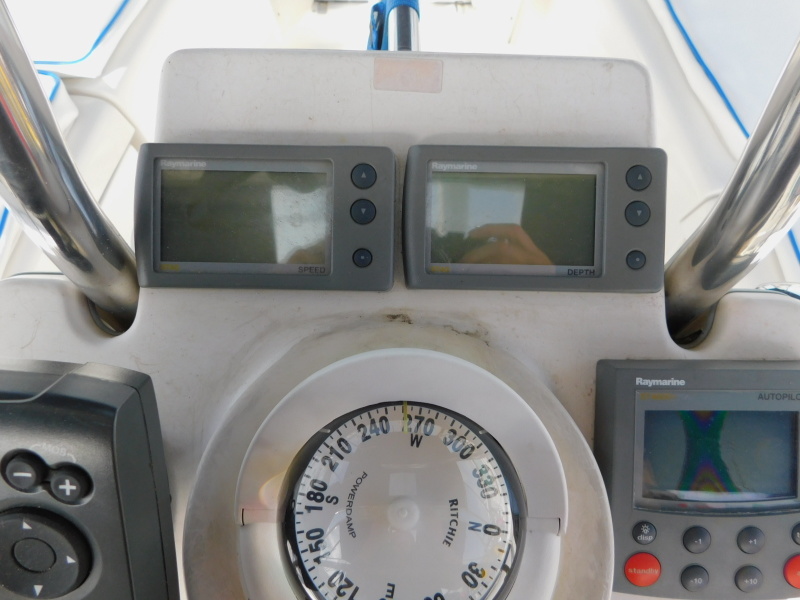 2002 Hunter 356