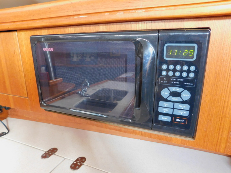 2002 Hunter 356