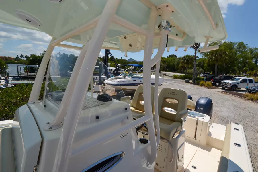 2018 Cobia 261 cc