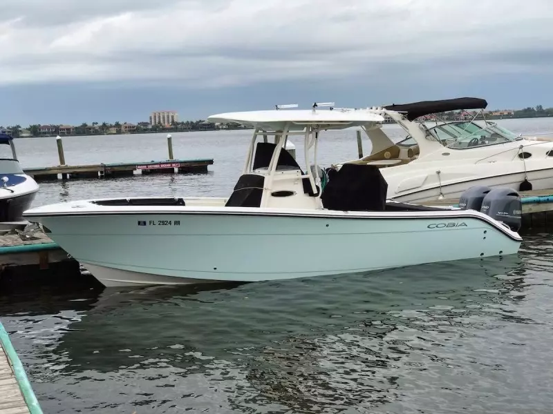 2018 Cobia 261 cc