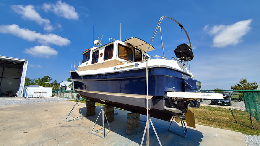 2012 Ranger Tugs R29-S