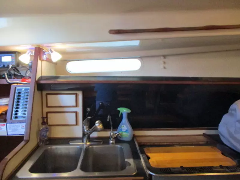 Sea Dancer 42ft Morgan Yacht For Sale