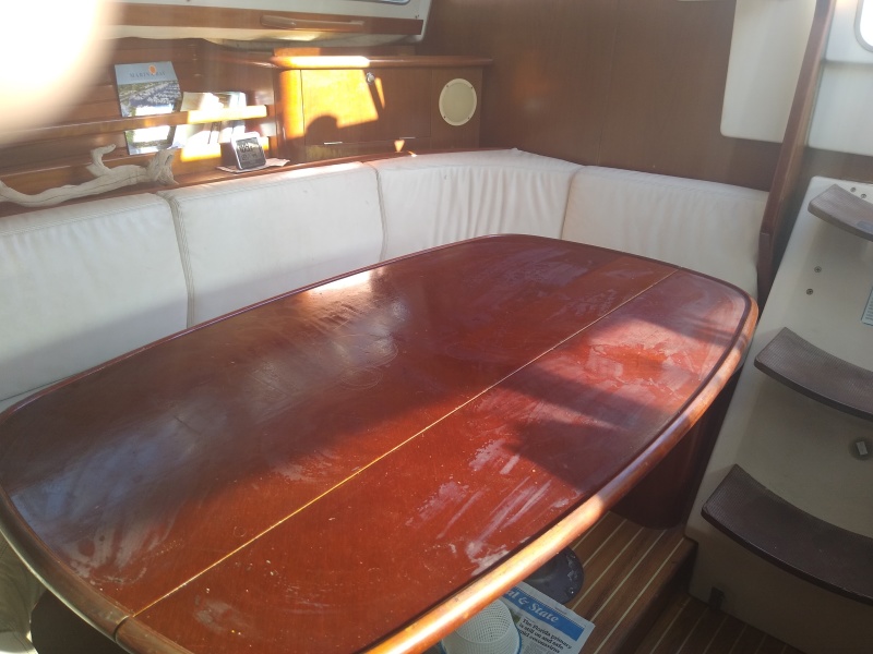 1997 Beneteau 402 Center Cockpit