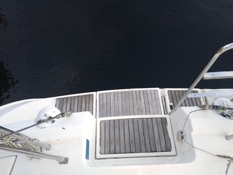 1997 Beneteau 402 Center Cockpit