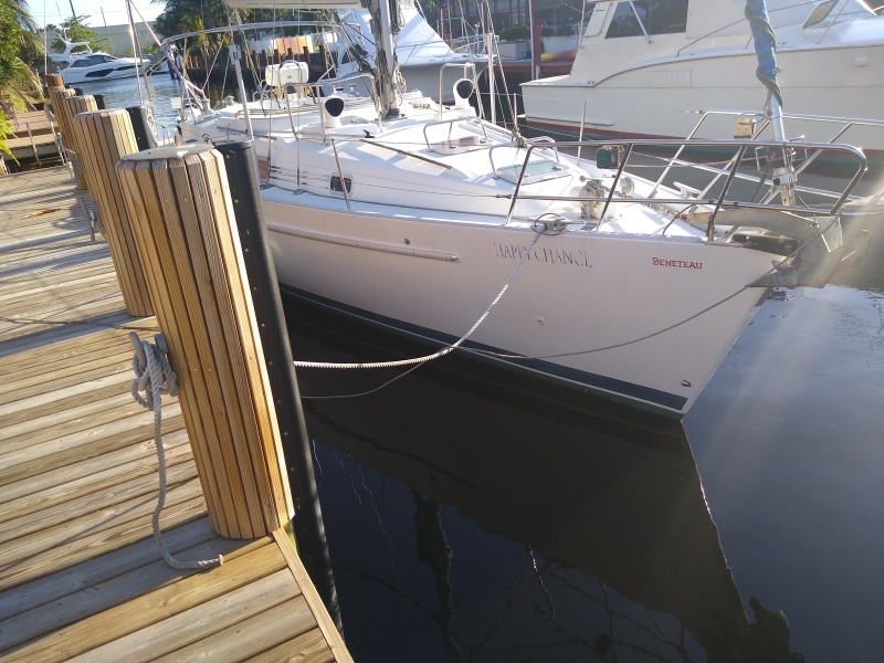 1997 Beneteau 402 Center Cockpit
