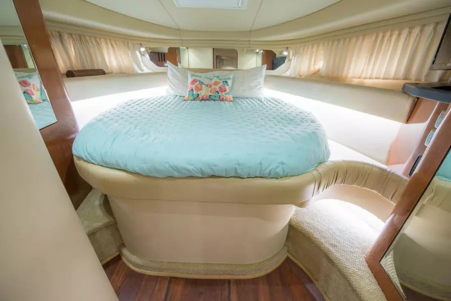2002 Sea Ray 38 Sundancer