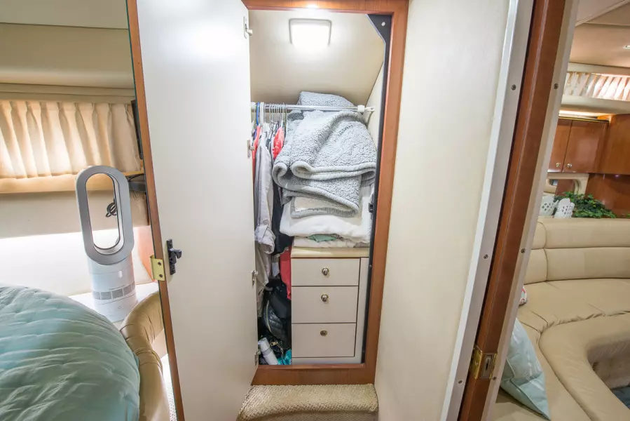 2002 Sea Ray 38 Sundancer