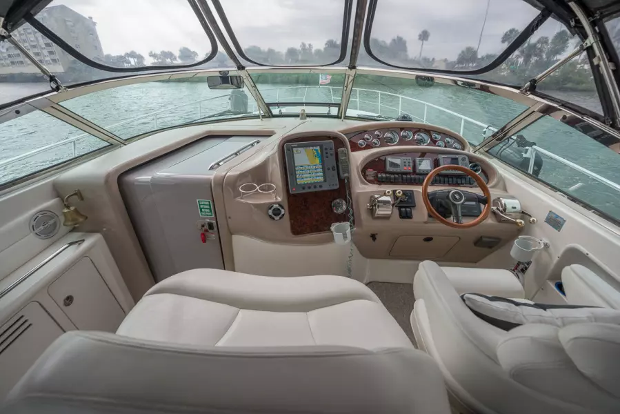 2002 Sea Ray 38 Sundancer