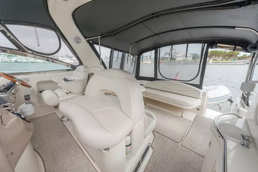 2002 Sea Ray 38 Sundancer