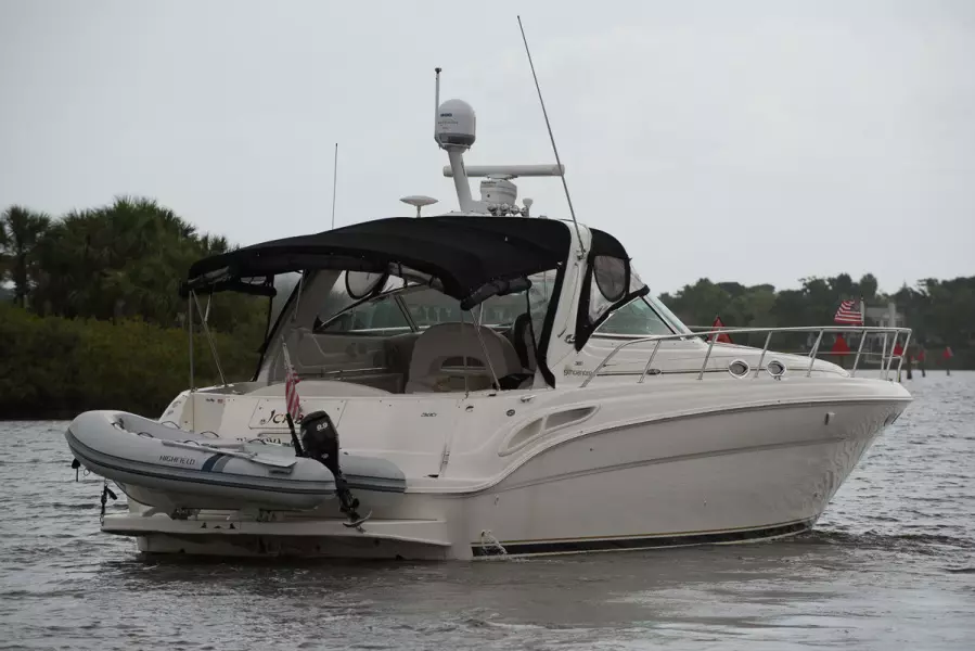 2002 Sea Ray 38 Sundancer