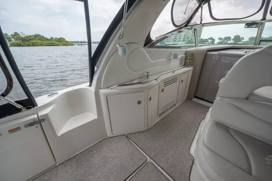 2002 Sea Ray 38 Sundancer