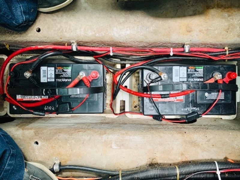 1990 Carver Santego