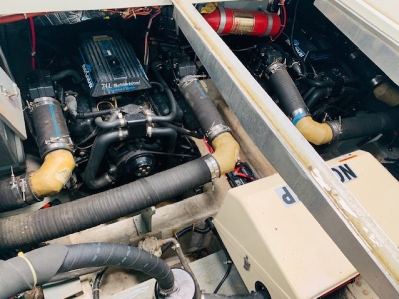 1990 Carver Santego