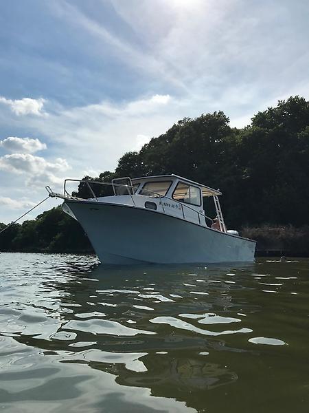 2017 May-Craft 2500 Pilothouse