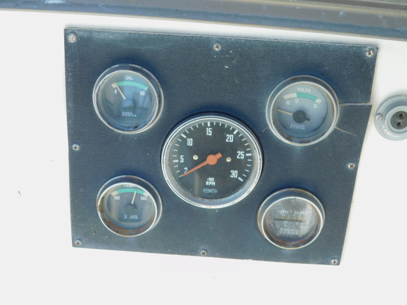 1982 Pearson 323