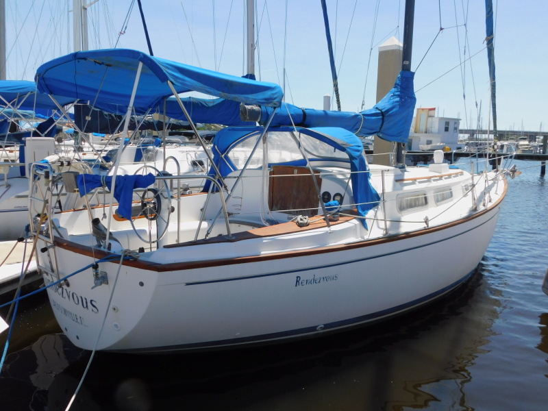 1982 Pearson 323