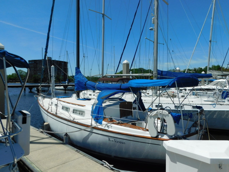 1982 Pearson 323