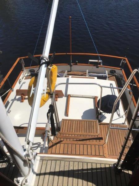 1986 Grand Banks 36 classic
