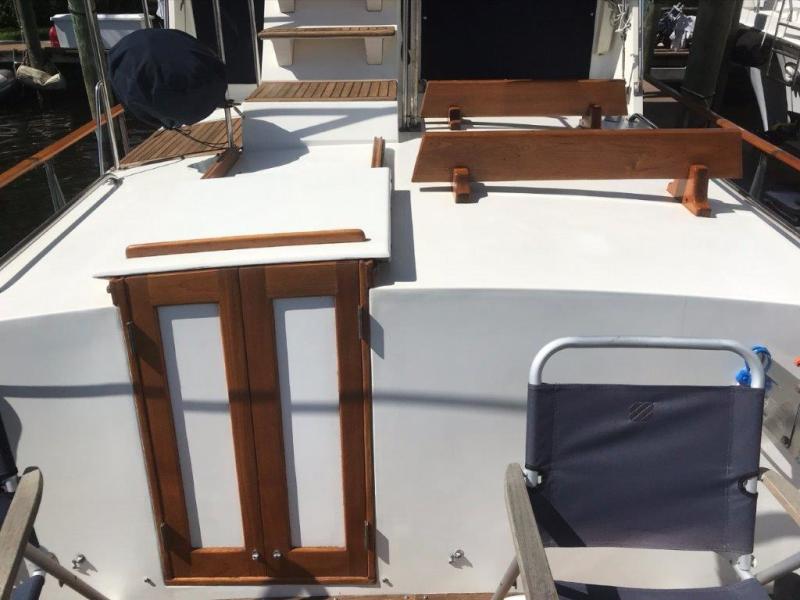 1986 Grand Banks 36 classic