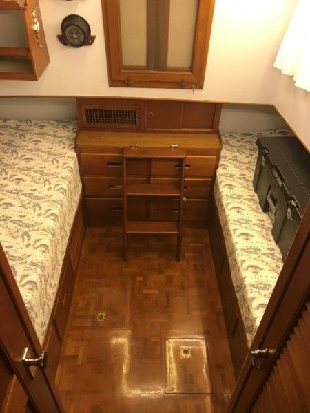 1986 Grand Banks 36 classic