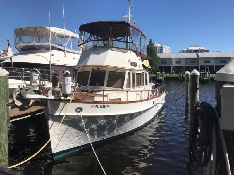 1986 Grand Banks 36 classic
