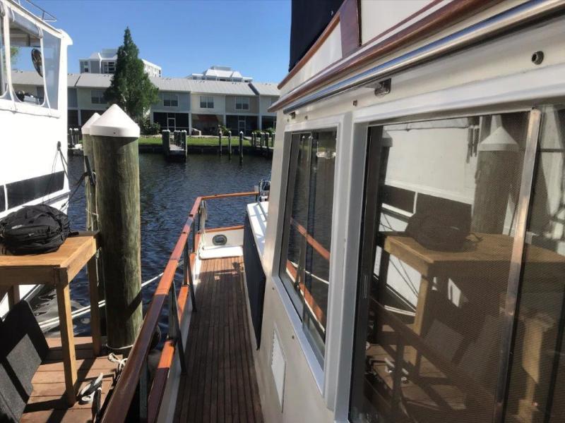 1986 Grand Banks 36 classic